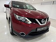 Nissan Qashqai 1.2 DIG-T CVT Revcam 2015 Red Rear Entertainment
